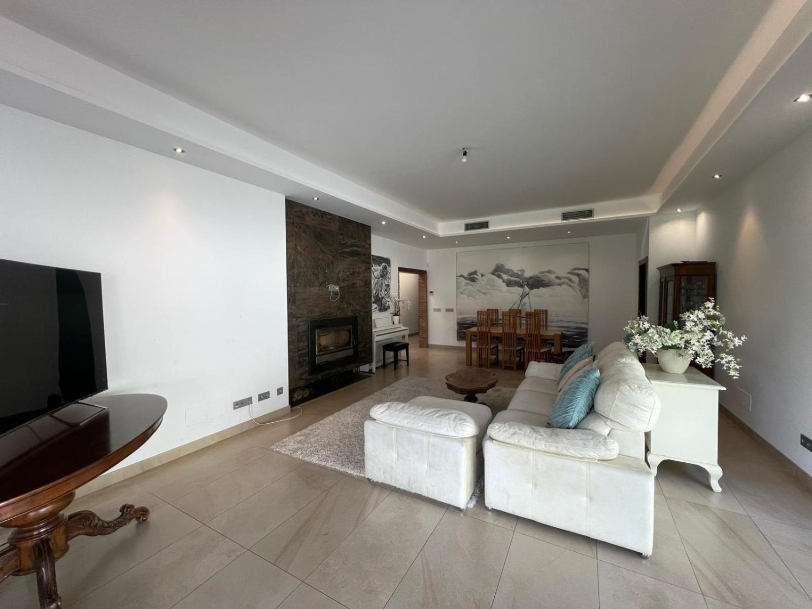 Holiday home Splendid In Pass The Keys *