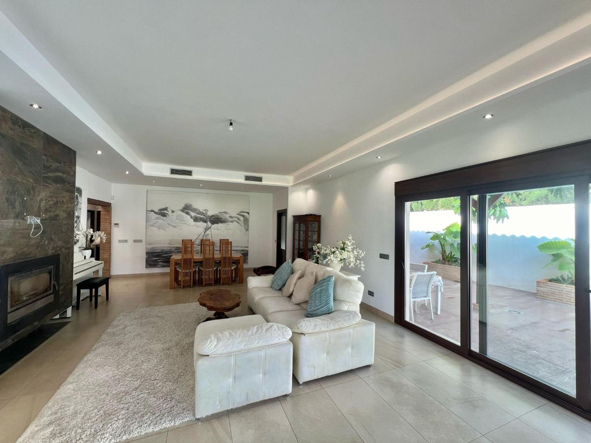 Splendid In Pass The Keys Holiday home