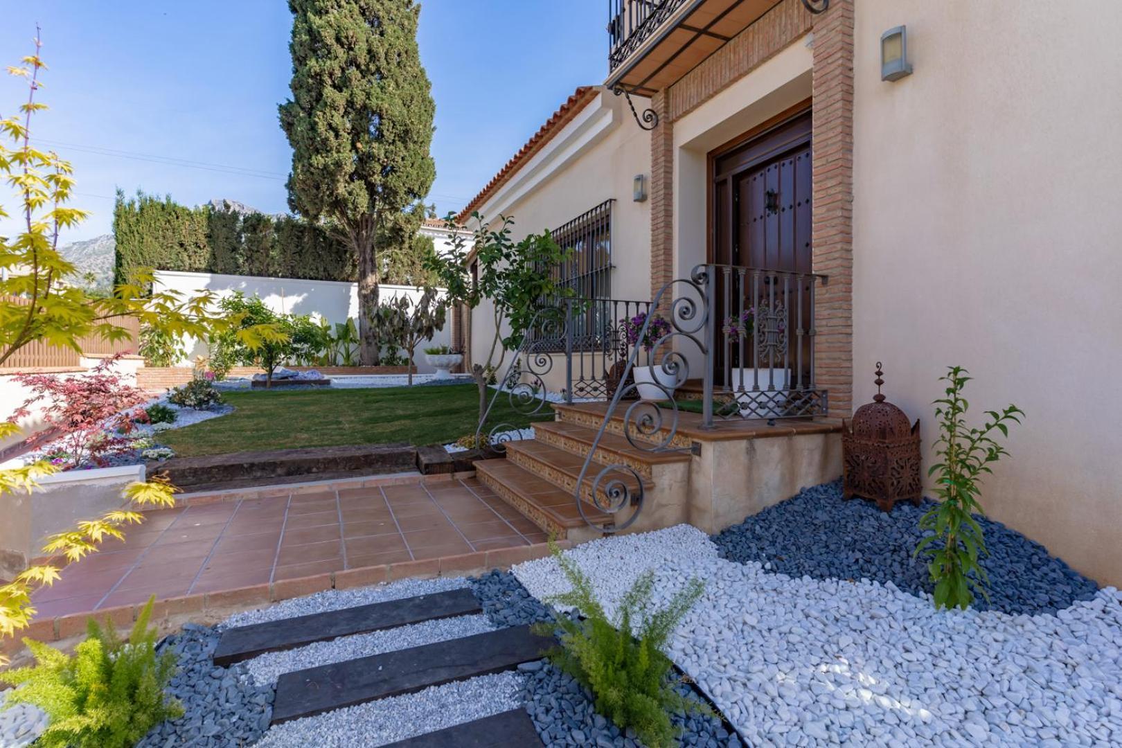 Splendid In Pass The Keys Holiday home